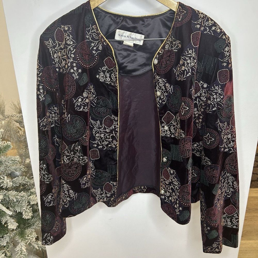 Vintage Norton Mcnaughton Velvet Embroidered Jacket Size 16 women's Made USA‎